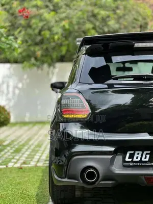 Suzuki Swift 2017 Car (Used)