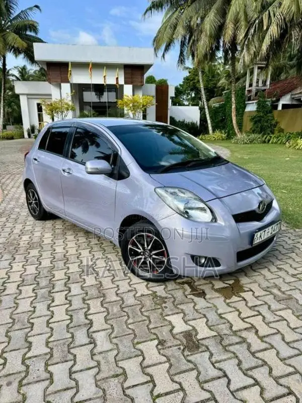 Toyota Vitz Scp 90 2009 Car (Used)