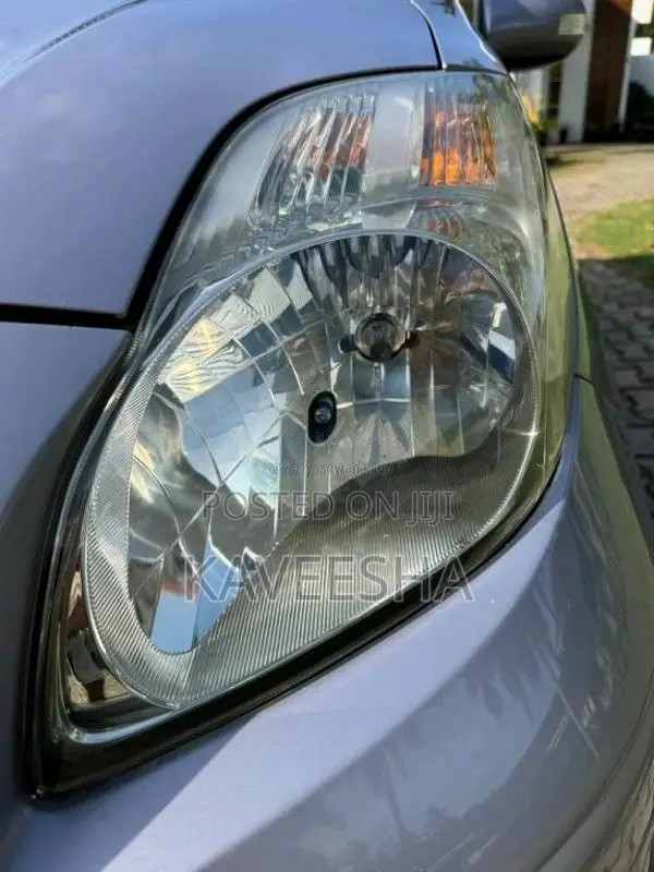 Toyota Vitz Scp 90 2009 Car (Used)