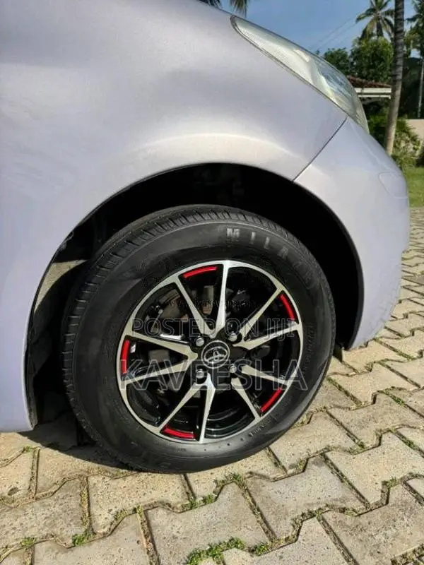Toyota Vitz Scp 90 2009 Car (Used)