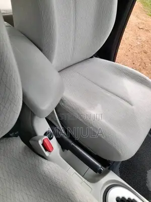 Toyota Belta G Grade 2010 Car (Used)