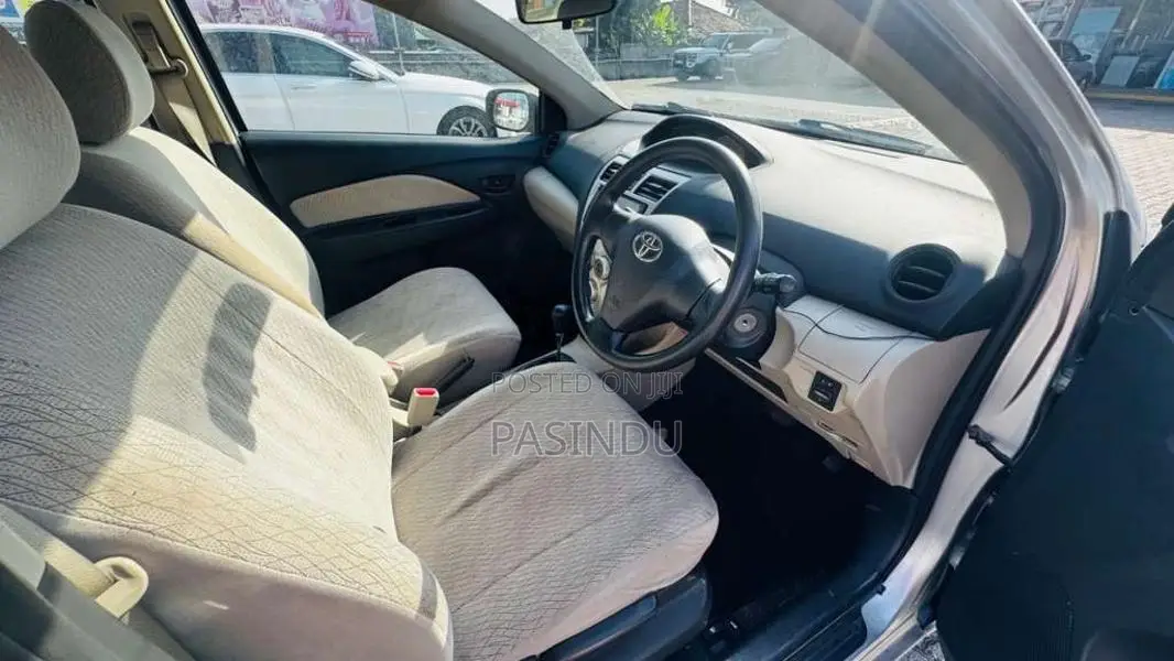 Toyota Yaris 2009 Car (Used)