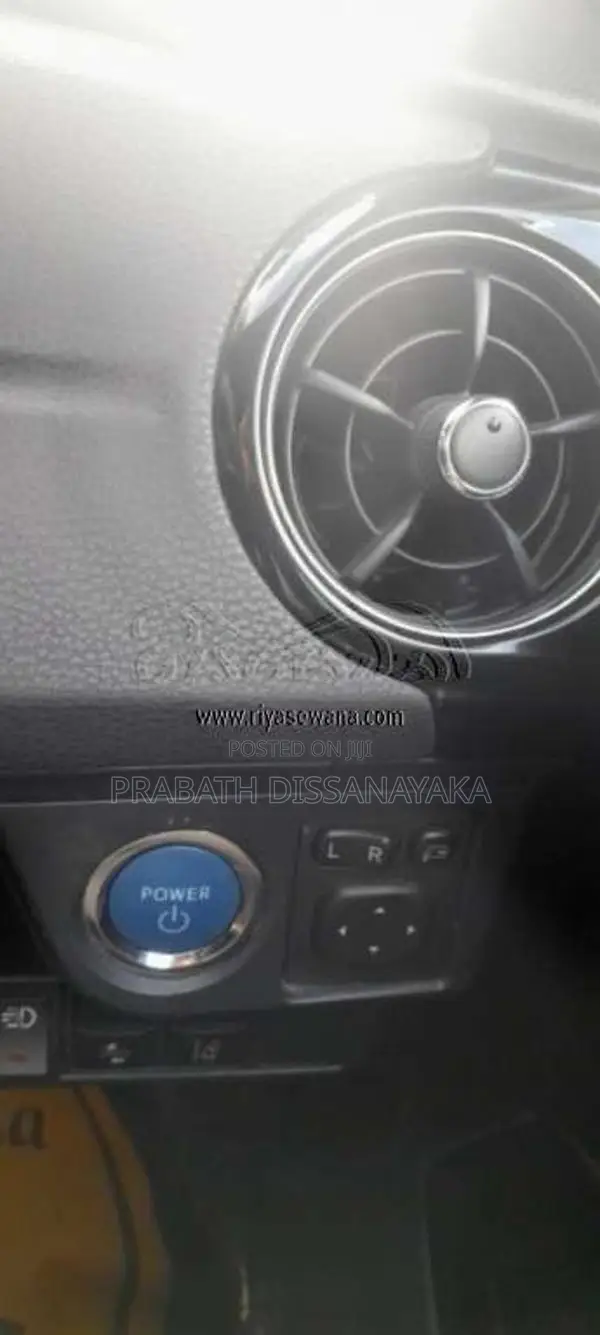 Toyota Axio Wxb 2017 Car (Used)