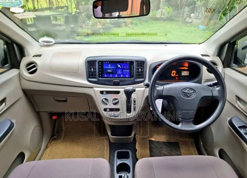 Toyota Pixis 2017 Car (Used)