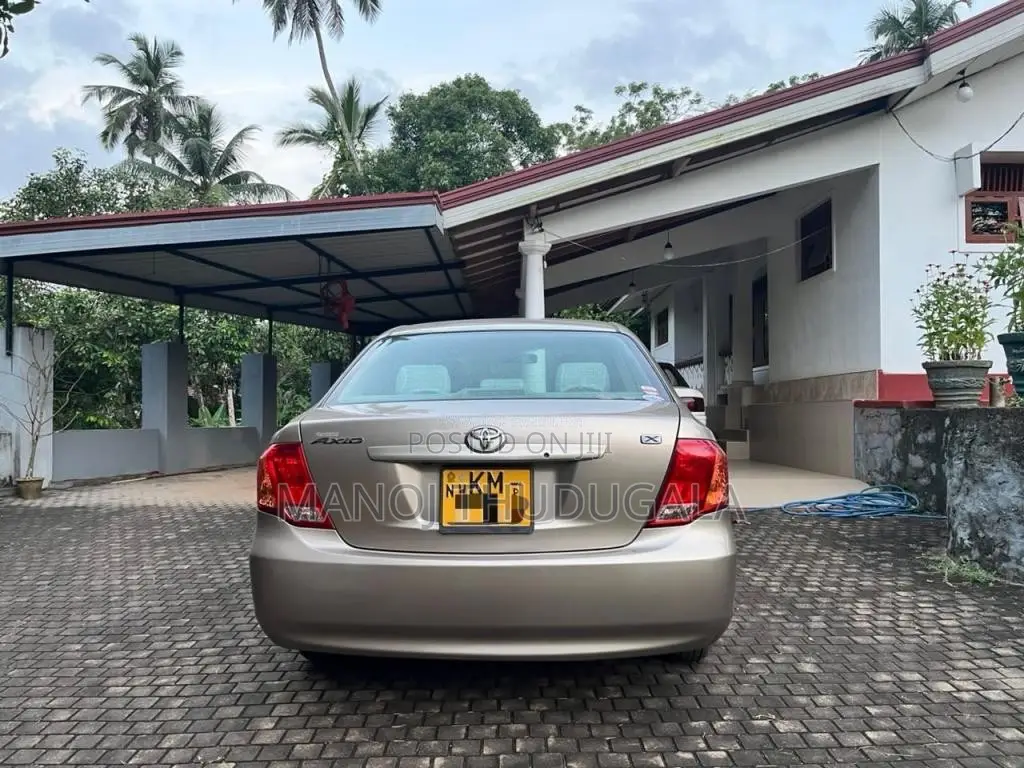Toyota Axio 2007 Car (Used)