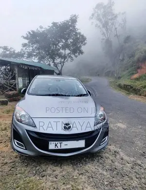 Mazda Axela 2009 Car (Used)