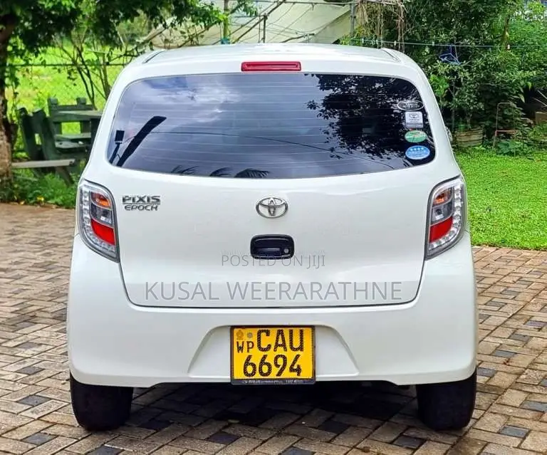 Toyota Pixis 2017 Car (Used)