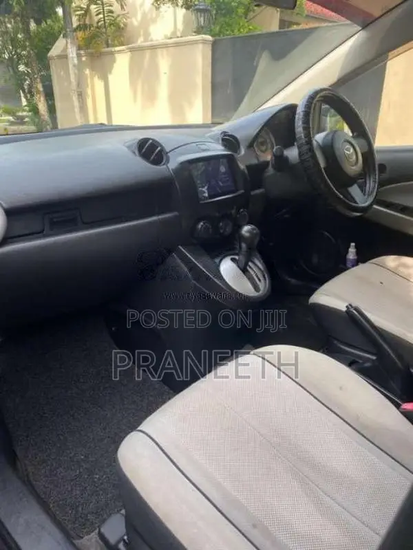 Mazda Demio 2007 Car (Used)