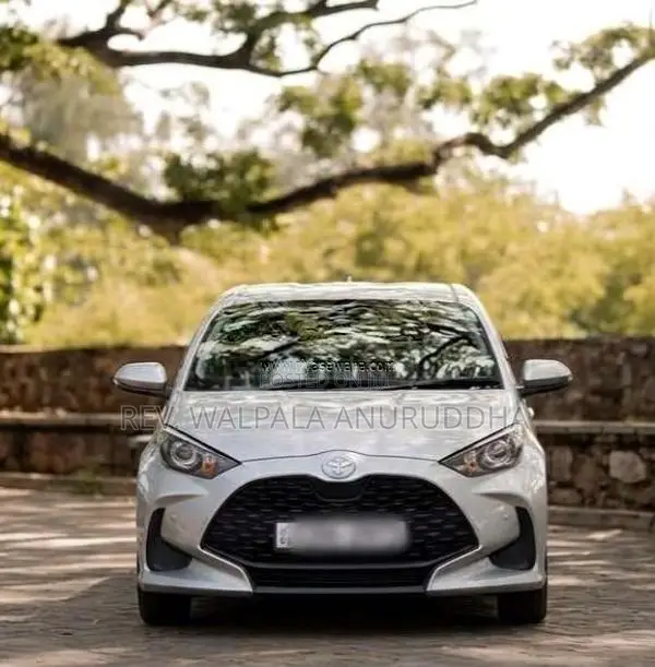 Toyota Yaris 2024 Car (Used)