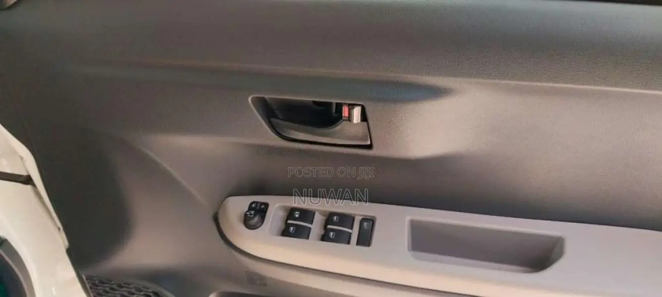 Toyota Passo 2024 Car (Used)