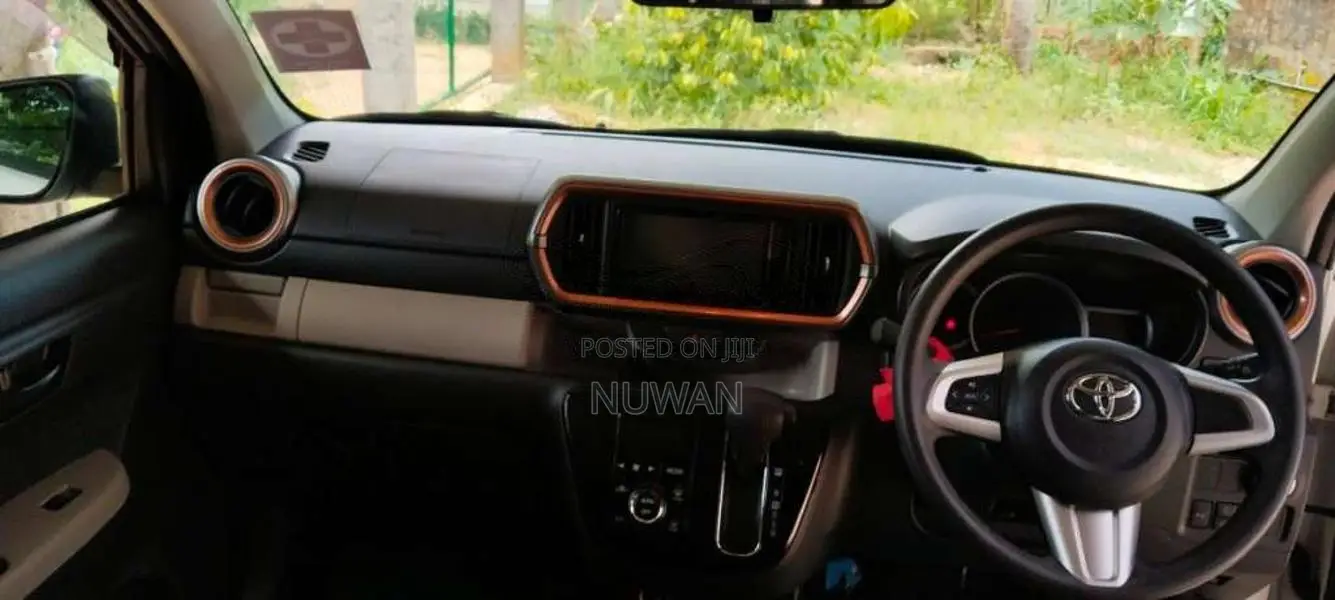 Toyota Passo 2024 Car (Used)