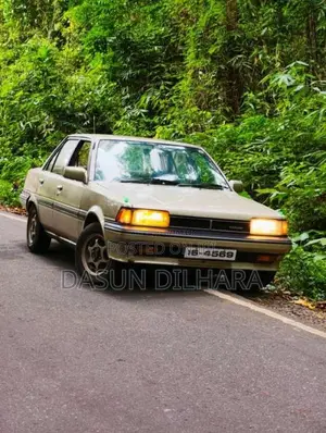 Toyota Carina 1986 Car (Used)