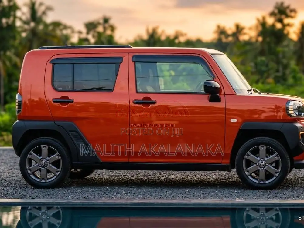Daihatsu Taft G Dark Chrome Venture 2025 Car (Used)