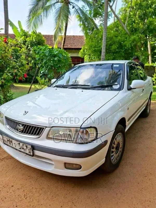 Nissan FB15 Ex Saloon 2000 Car (Used)