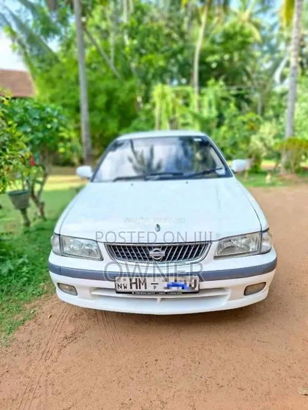 Nissan FB15 Ex Saloon 2000 Car (Used)