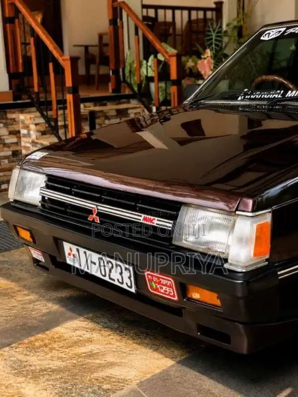 Mitsubishi Lancer Box 1979 Car (Used)
