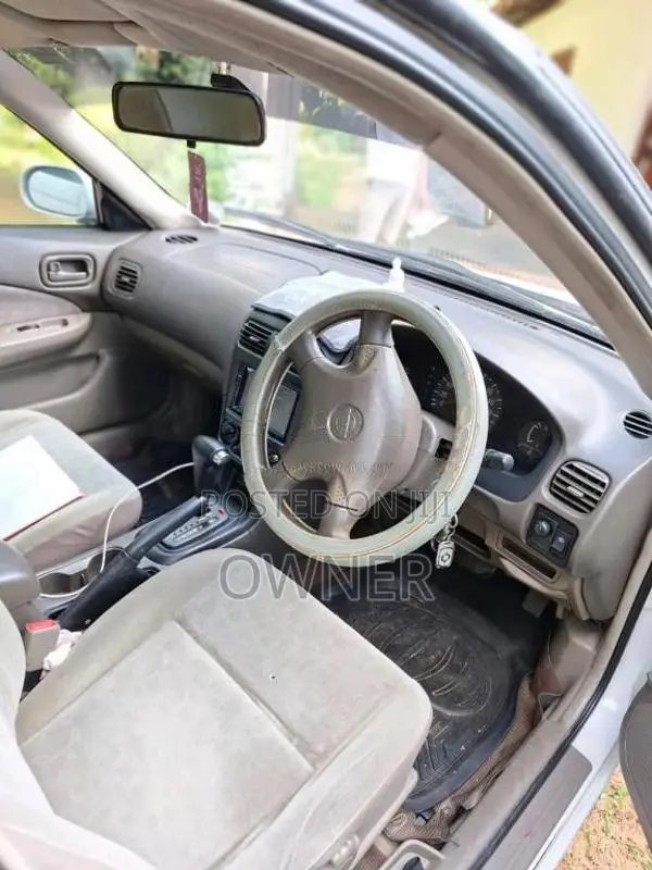 Nissan FB15 Ex Saloon 2000 Car (Used)