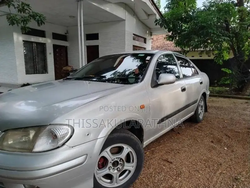 Nissan N16 Ex Saloon 2002 Car (Used)