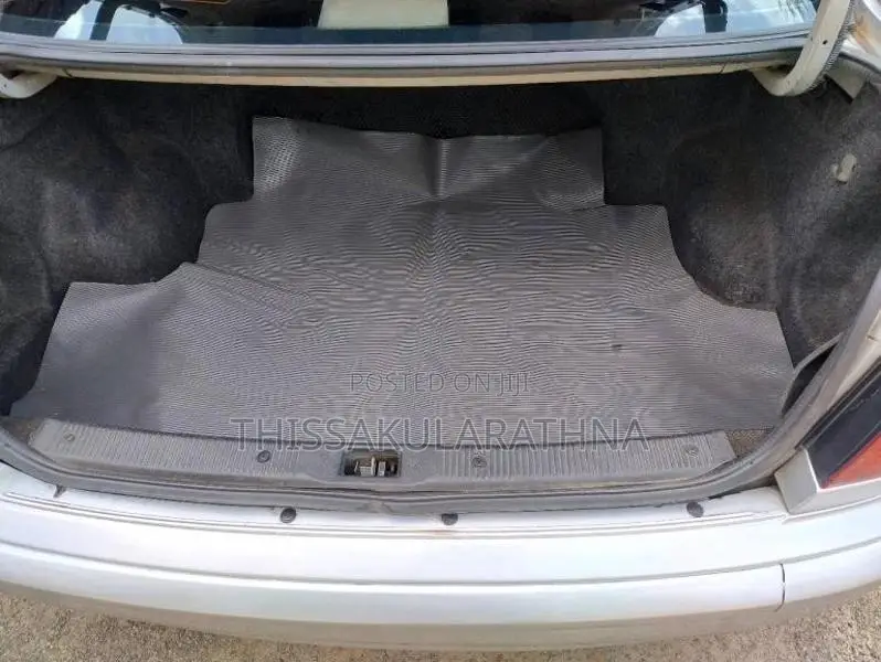 Nissan N16 Ex Saloon 2002 Car (Used)