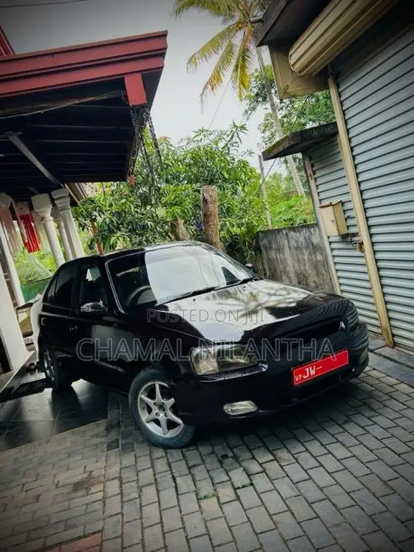 Hyundai Accent 2000 Car (Used)