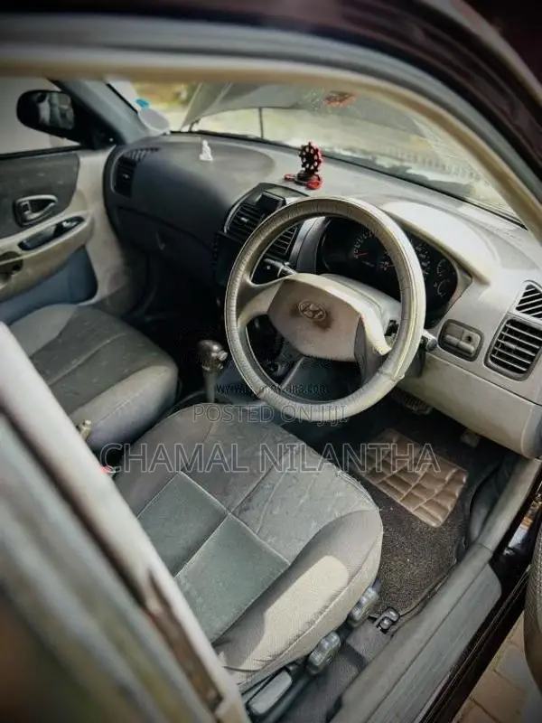 Hyundai Accent 2000 Car (Used)
