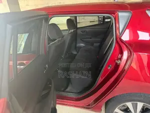 Nissan Leaf 2015 Car (Used)