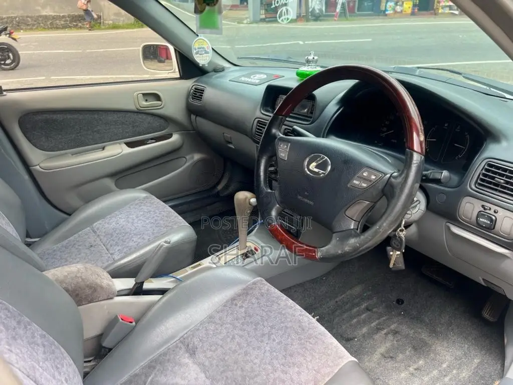 Toyota Corolla 110 1998 Car (Used)