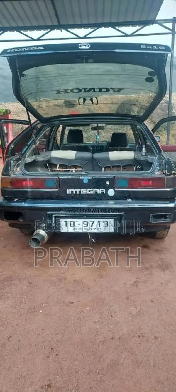Honda Integra 1987 Car (Used)