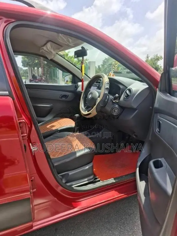 Renault KWID RXT 2017 Car (Used)