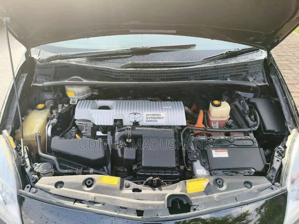 Toyota Prius 2013 Car (Used)