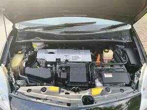 Toyota Prius 2013 Car (Used)