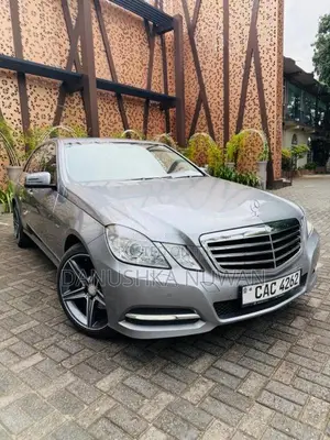 Mercedes-Benz E200 2013 Car (Used)