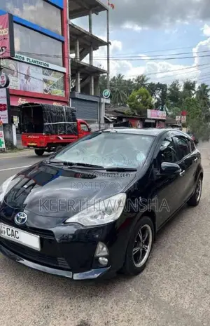 Toyota Aqua 2013 Car (Used)