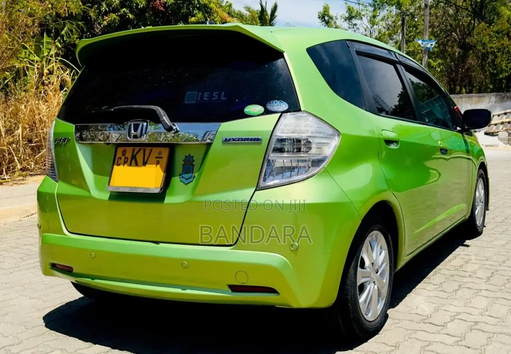 Honda Fit Gp1 Navi Premium 2012 Car (Used)