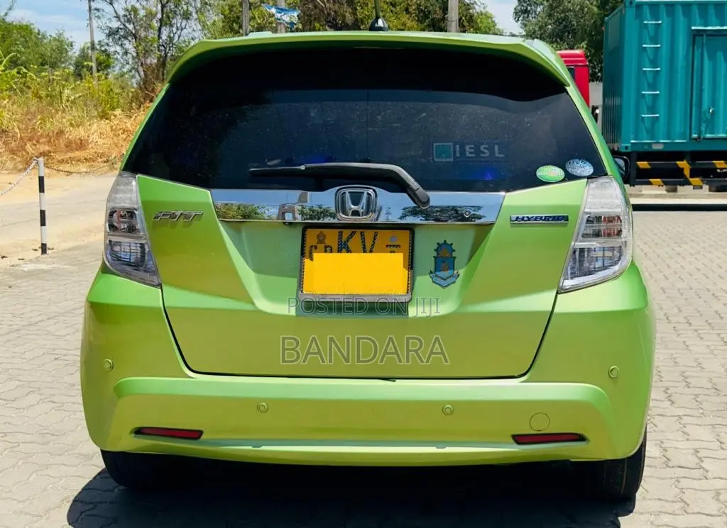 Honda Fit Gp1 Navi Premium 2012 Car (Used)