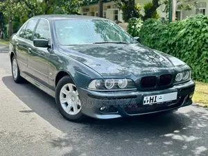 BMW 520I 2001 Car (Used)