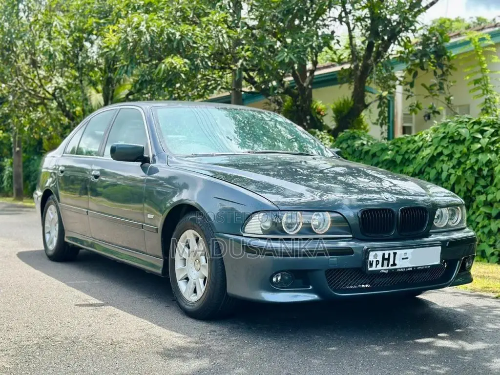 BMW 520I 2001 Car (Used)