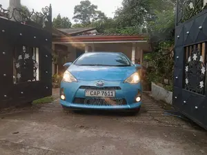 Toyota Aqua S 2013 Car (Used)