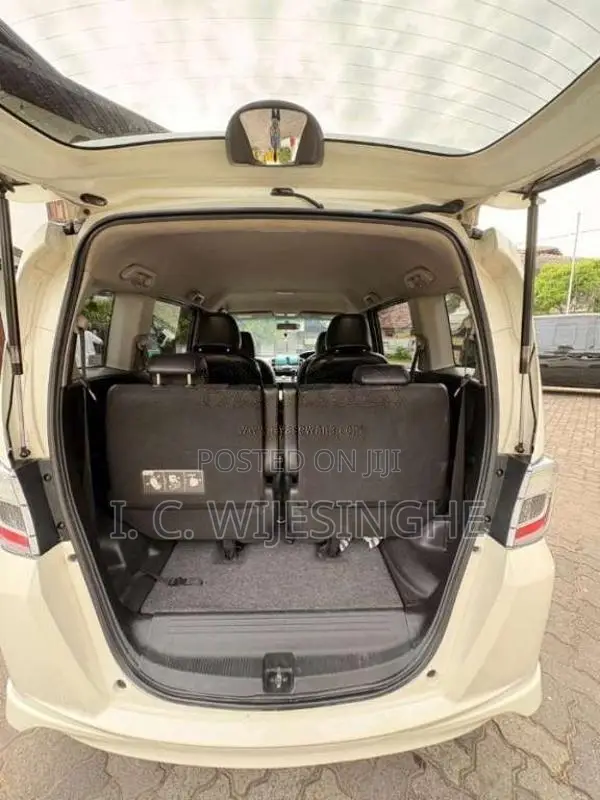 Honda Freed GP3 Navi Premium 2014 Car (Used)