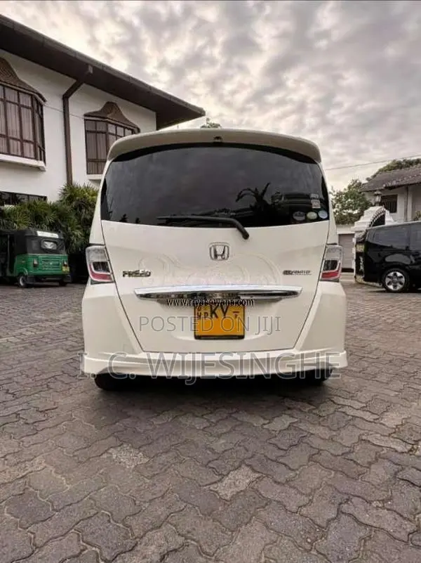 Honda Freed GP3 Navi Premium 2014 Car (Used)