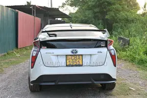 Toyota Prius 2016 Car (Used)