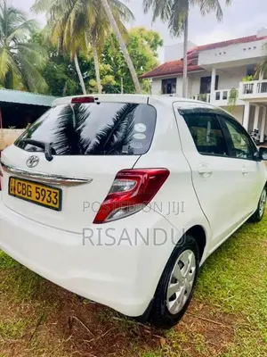 Toyota Vitz Safety 2016 Car (Used)