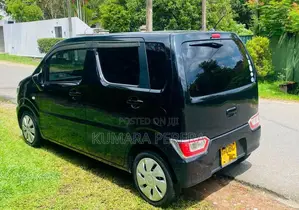 Suzuki Wagon R FX 2018 Car (Used)