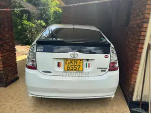 Toyota Prius 2007 Car (Used)