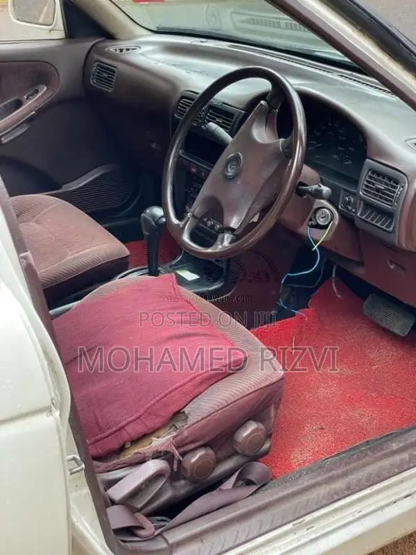 Nissan Sunny 1992 Car (Used)