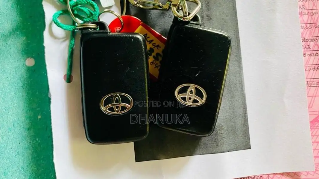 Toyota Vitz Edition 2 Safety 2018 Car (Used)