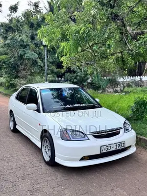 Honda Civic 2000 Car (Used)