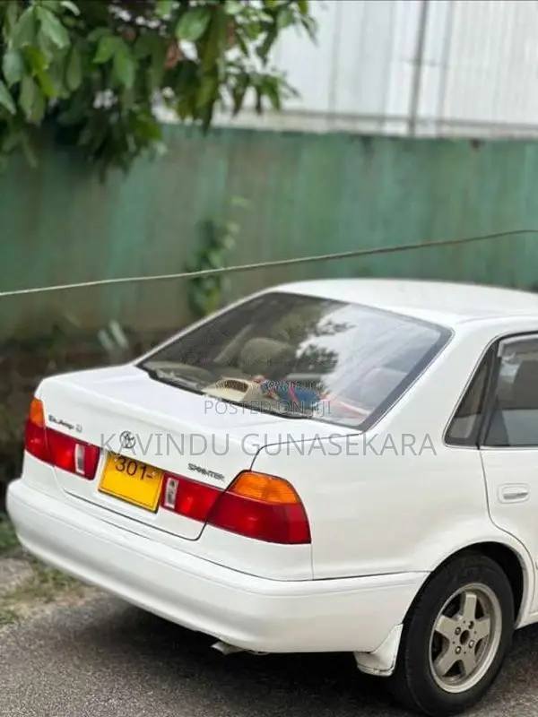 Toyota 110 Sprinter SE Limited 1999 Car (Used)