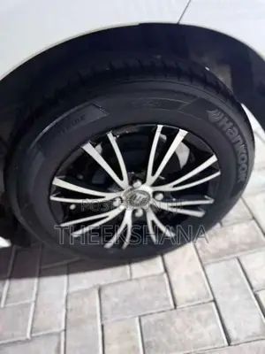 Toyota Vitz 2019 Car (Used)