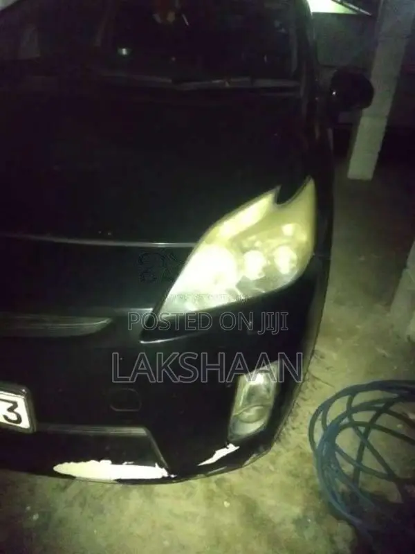 Toyota Prius 2011 Car (Used)